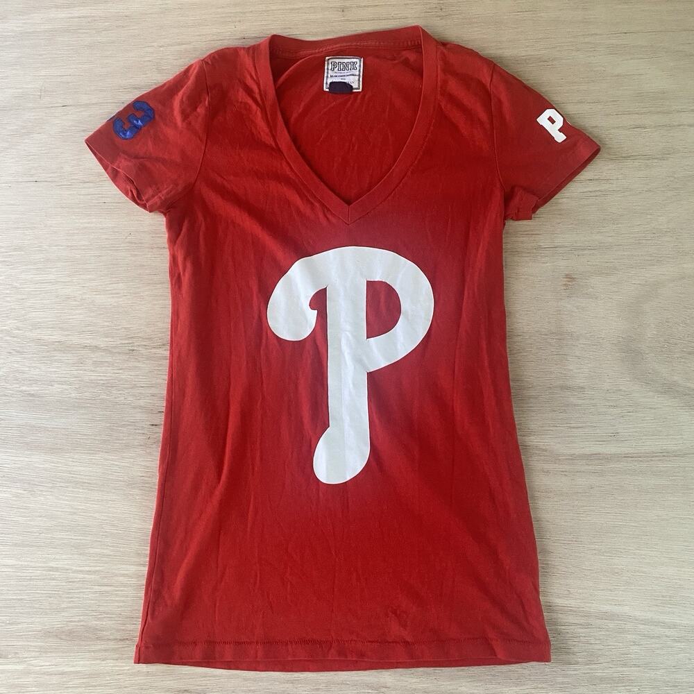Victoria’s Secret PINK Limited Edition Phillies Single Stitch V Neck Tee Size M